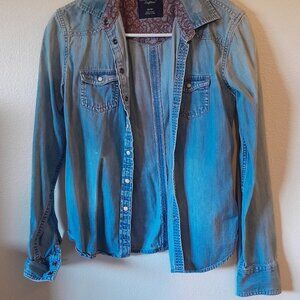 American Eagle pearl snap